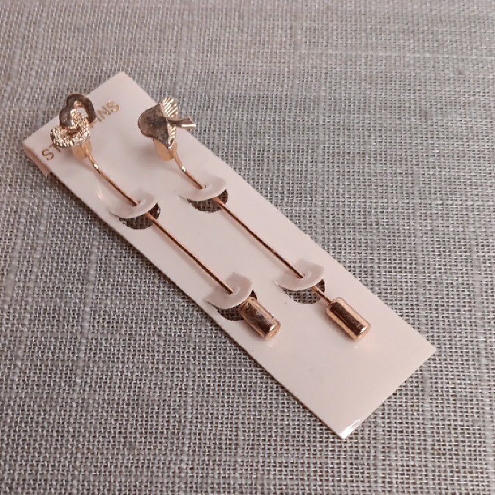Vintage Changeable Gold Tone Stick Pins